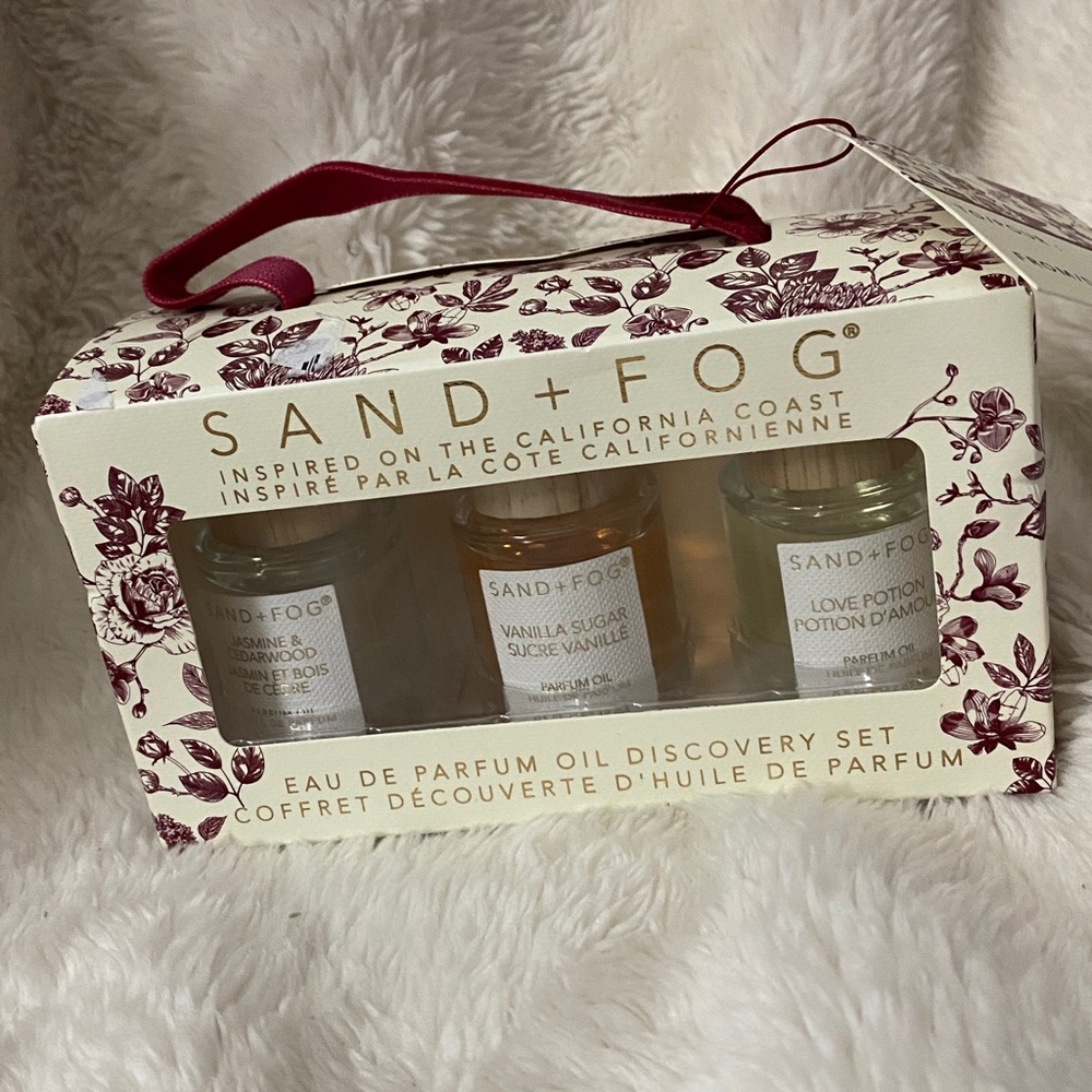 Sand and Fog ED Perfume Oil Rollerball  Set.